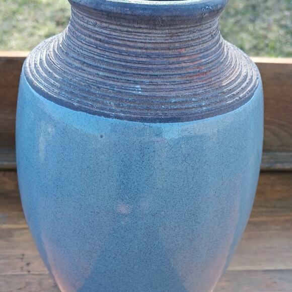 Ceramic Blue Vase - Picture 2 of 4